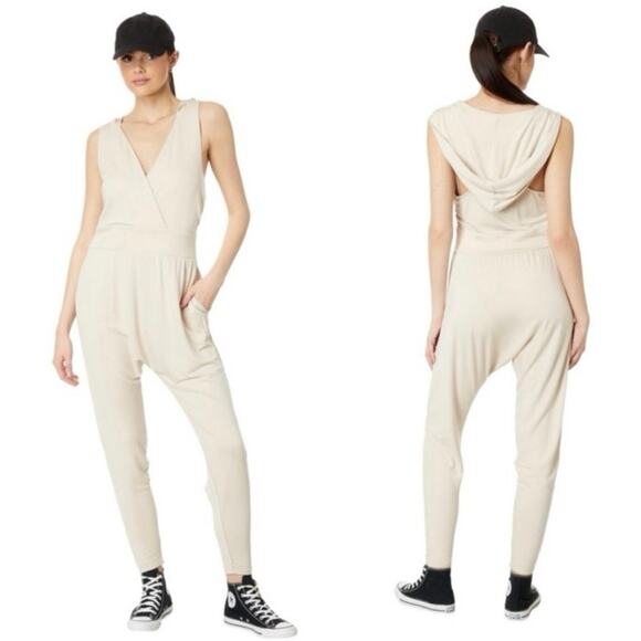 Free People Movement Second Chance Onsie in Bamboo Size Small - Picture 2 of 3